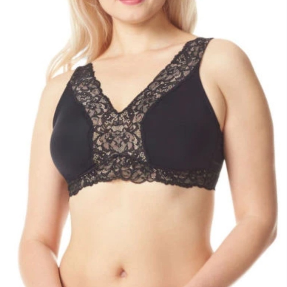 Olga Full Figure Lace Escape Wire Free Bra, 42C